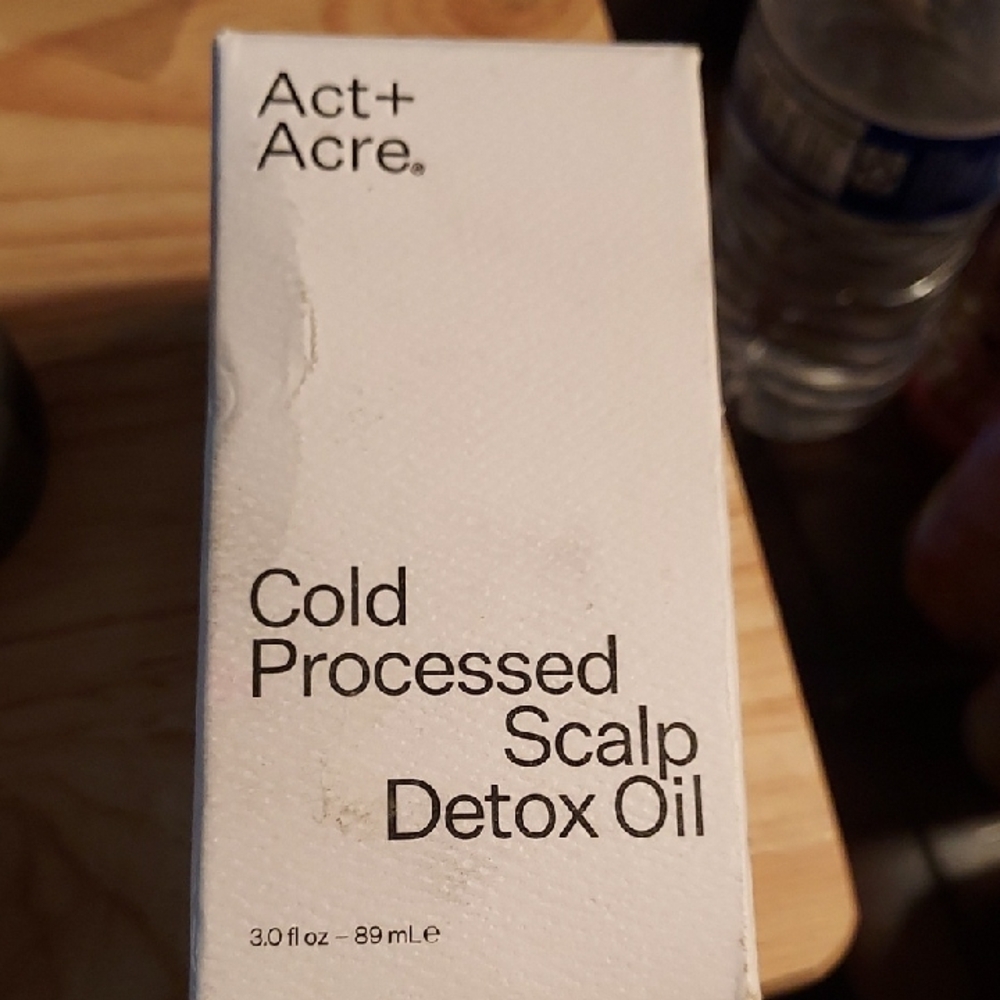 Cold Processed Scalp Detox Oil - White